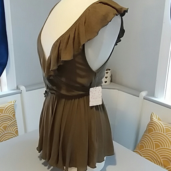 Free people goddess deep v neck  ruffle top - Picture 3 of 8